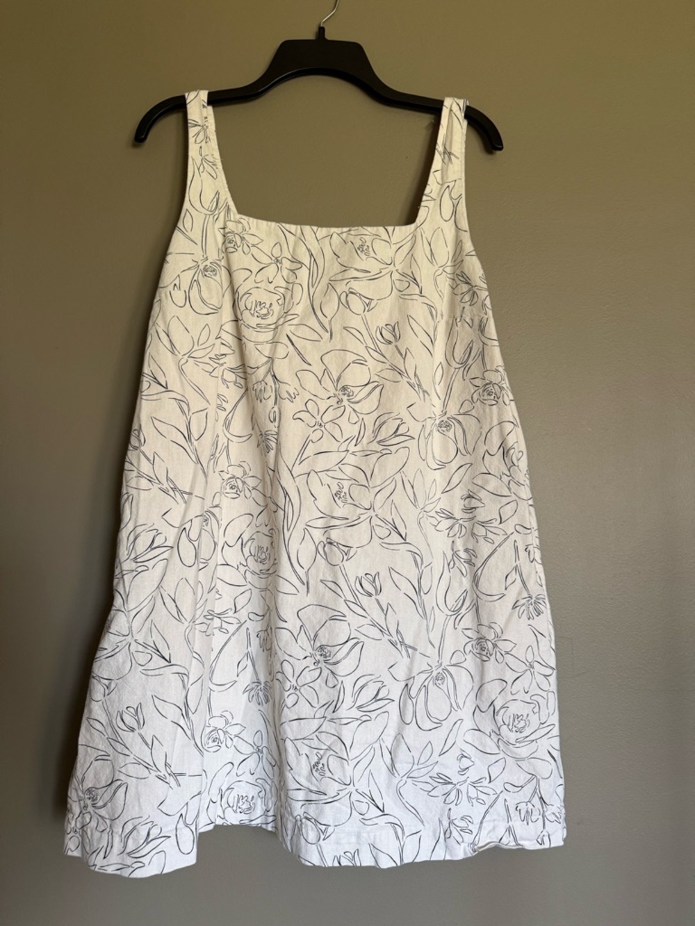 a new day White Top with Black Floral Line Print